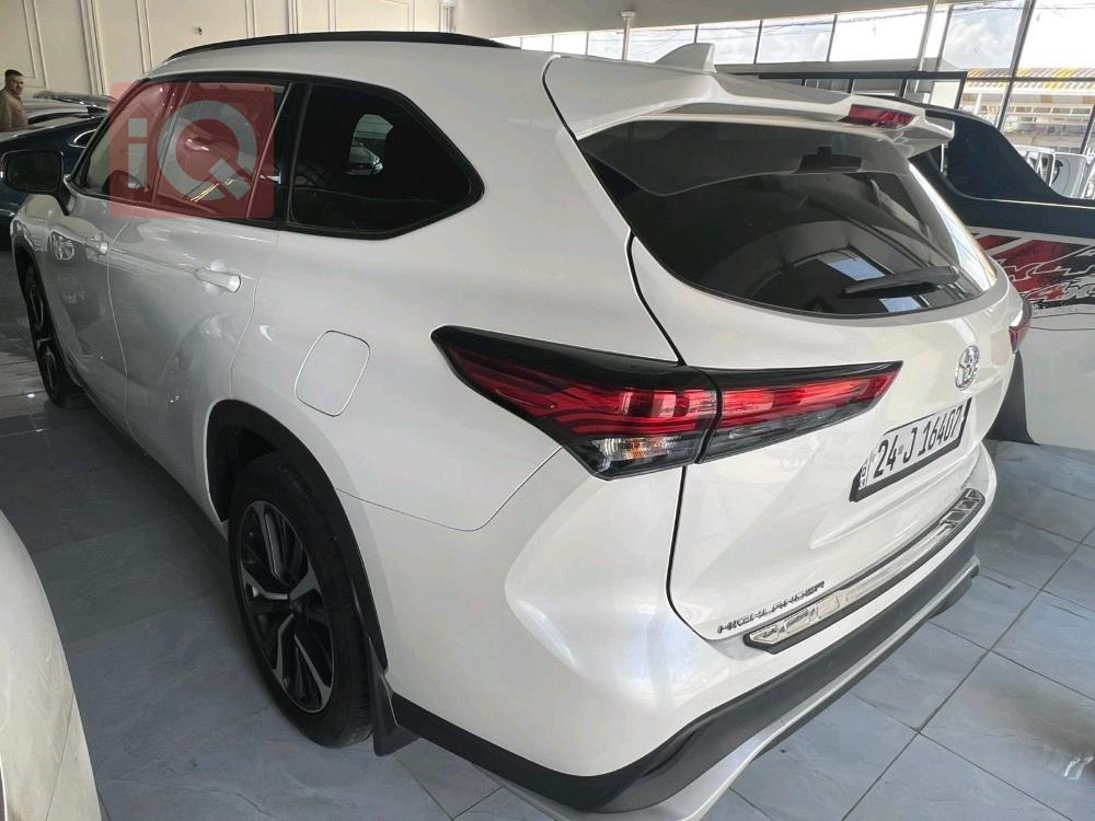 تويوتا هايلاندر